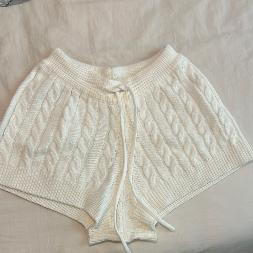 Cozy White Cable Knit Women's Shorts